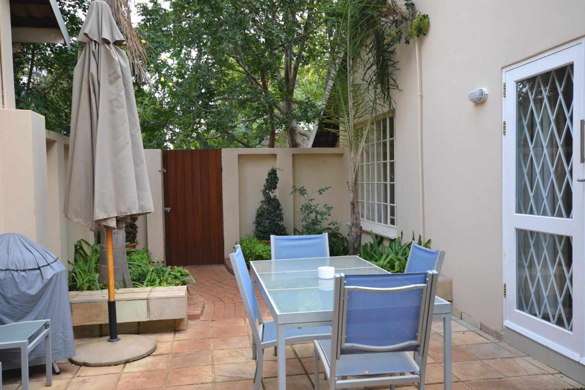 Accommodation At Vans No Loadshedding Centurion Extérieur photo