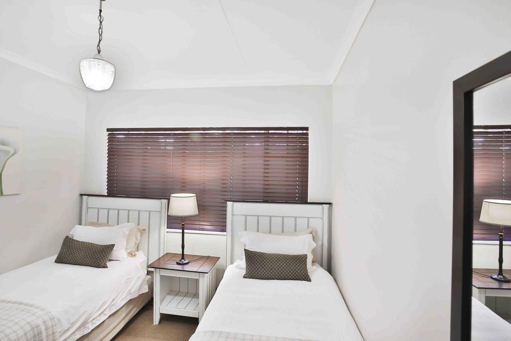 Accommodation At Vans No Loadshedding Centurion Extérieur photo