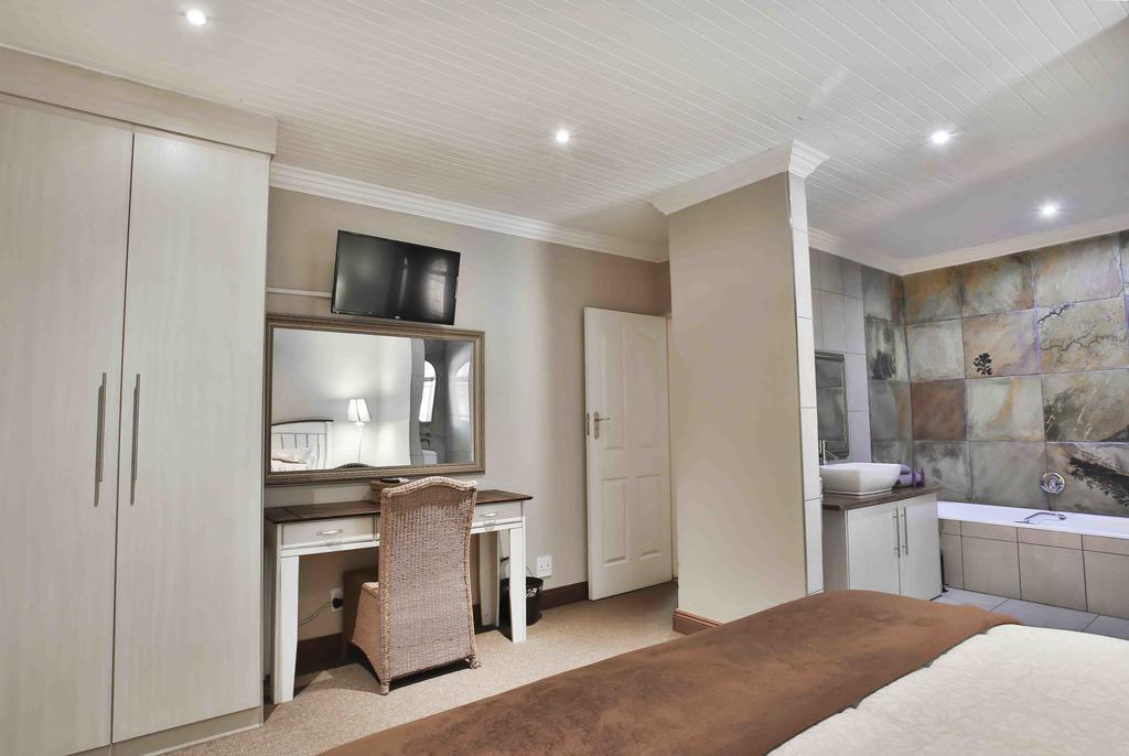 Accommodation At Vans No Loadshedding Centurion Extérieur photo